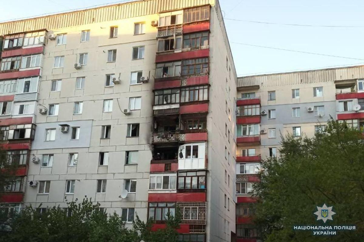 В Северодонецке произошел пожар в многоэтажке: сгорела квартира и балконы В Северодонецке произошел пожар в многоэтажке: сгорела квартира и балконы