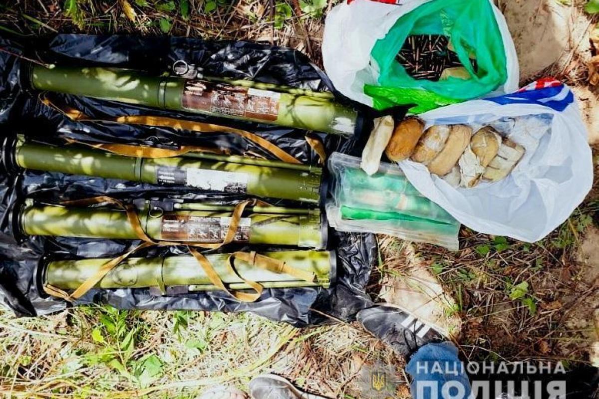 В Киеве у участника АТО обнаружили схрон с боеприпасами В Киеве у участника АТО обнаружили схрон с боеприпасами