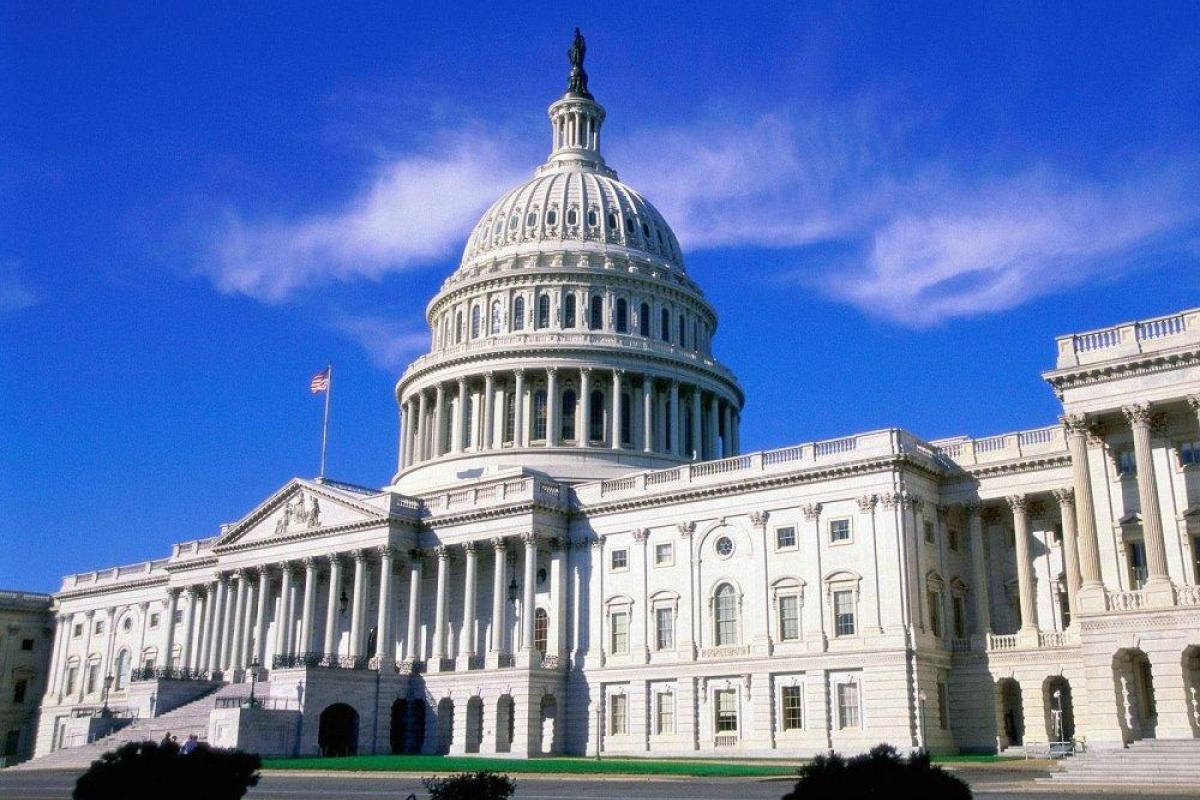 США грозят Гаагскому трибуналу санкциями из-за преследований американских граждан США грозят Гаагскому трибуналу санкциями из-за преследований американских граждан