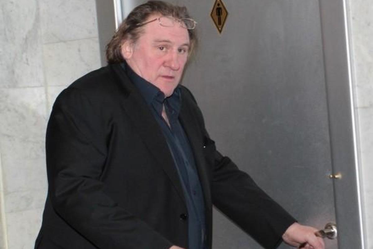 Грустного Депардье заметили в одном из отелей КНДР