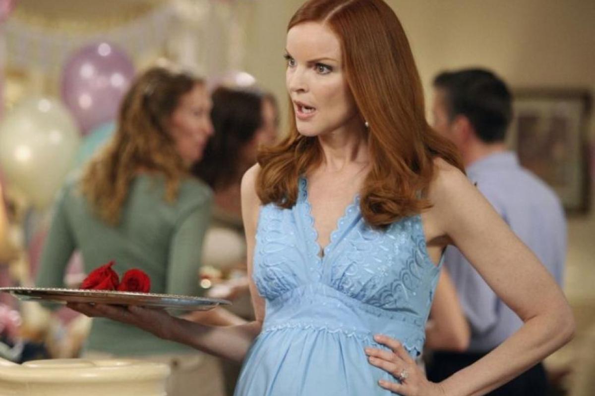 Звезда "Отчаянных домохозяек" лишилась волос из-за недуга Звезда "Отчаянных домохозяек" лишилась волос из-за недуга