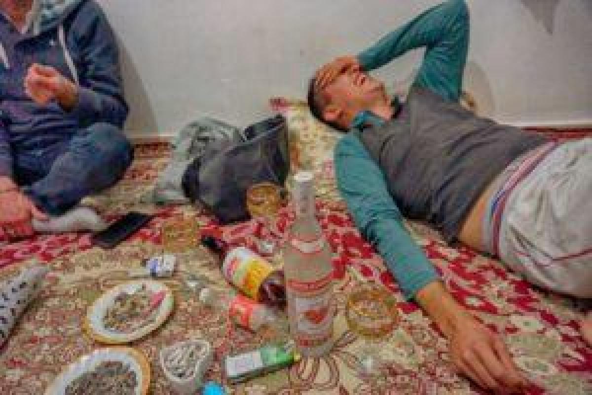 В Иране 290 человек отравились алкоголем