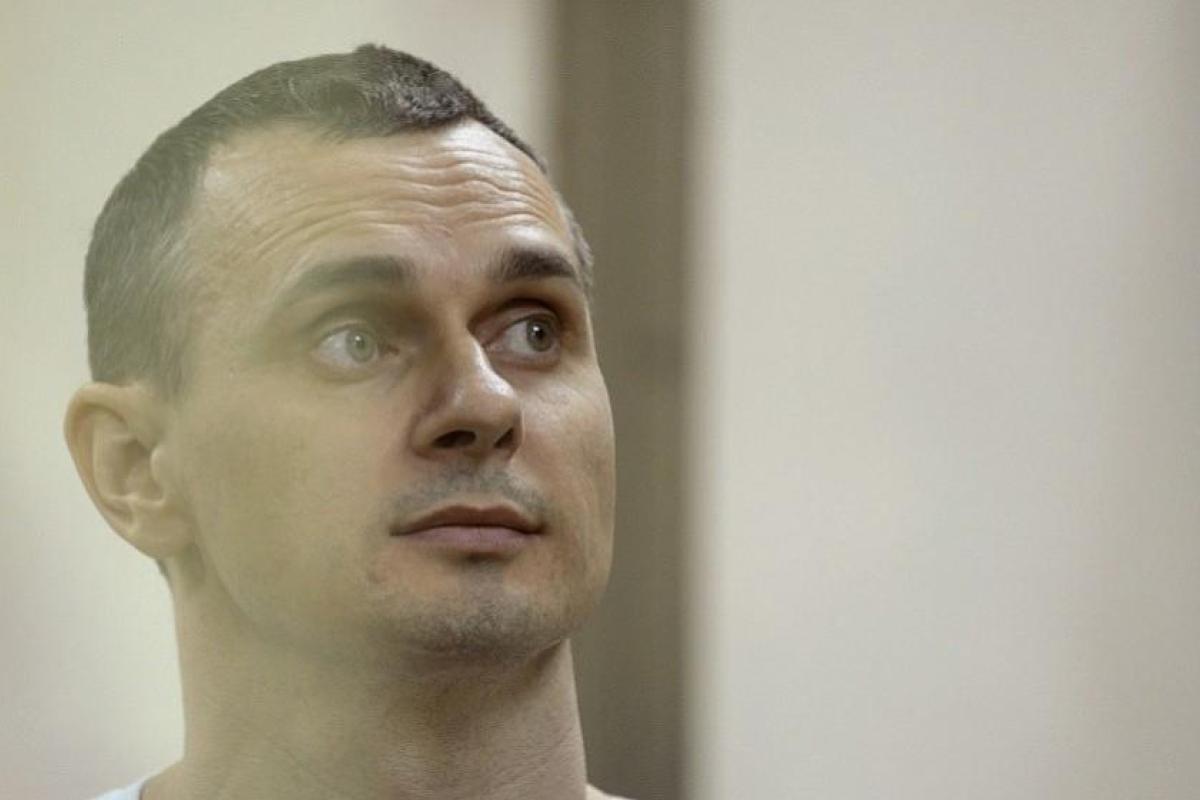 Сенцова доставили из колонии в больницу: подробности