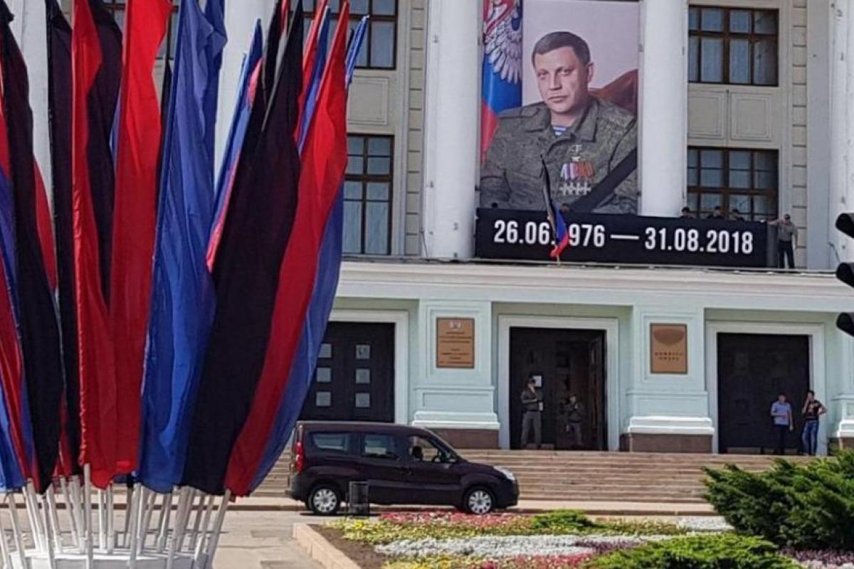 Пасечник, Аксенов и Поклонская едут хоронить Захарченко: кого еще ждут на похоронах боевика Пасечник, Аксенов и Поклонская едут хоронить Захарченко: кого еще ждут на похоронах боевика