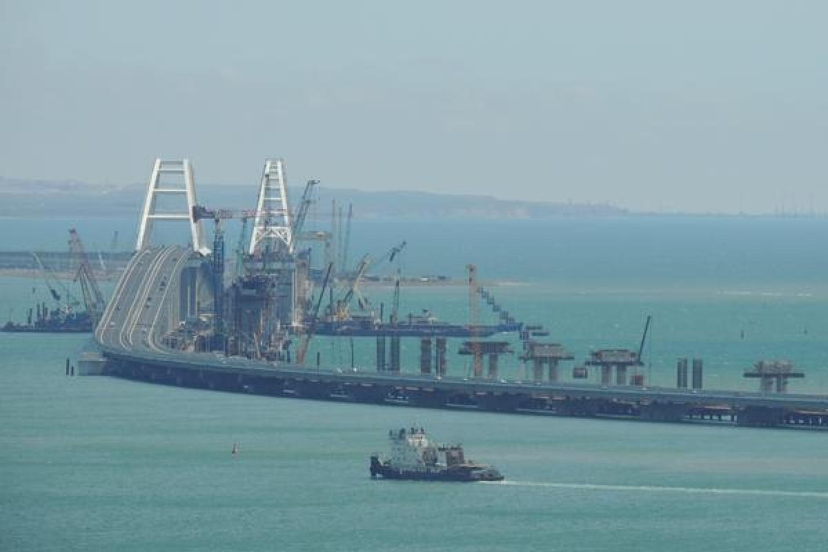 Крым трясет: недалеко от Керченского моста зафиксирована сейсмическая активность Крым трясет: недалеко от Керченского моста зафиксирована сейсмическая активность