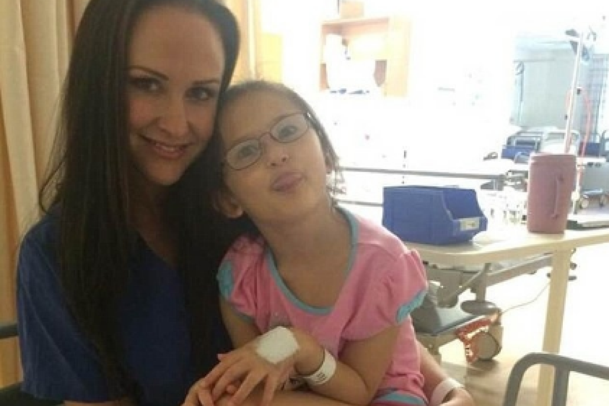 В Австралии одноклассники повесили 10-летнюю девочку на скакалках в школьном дворе