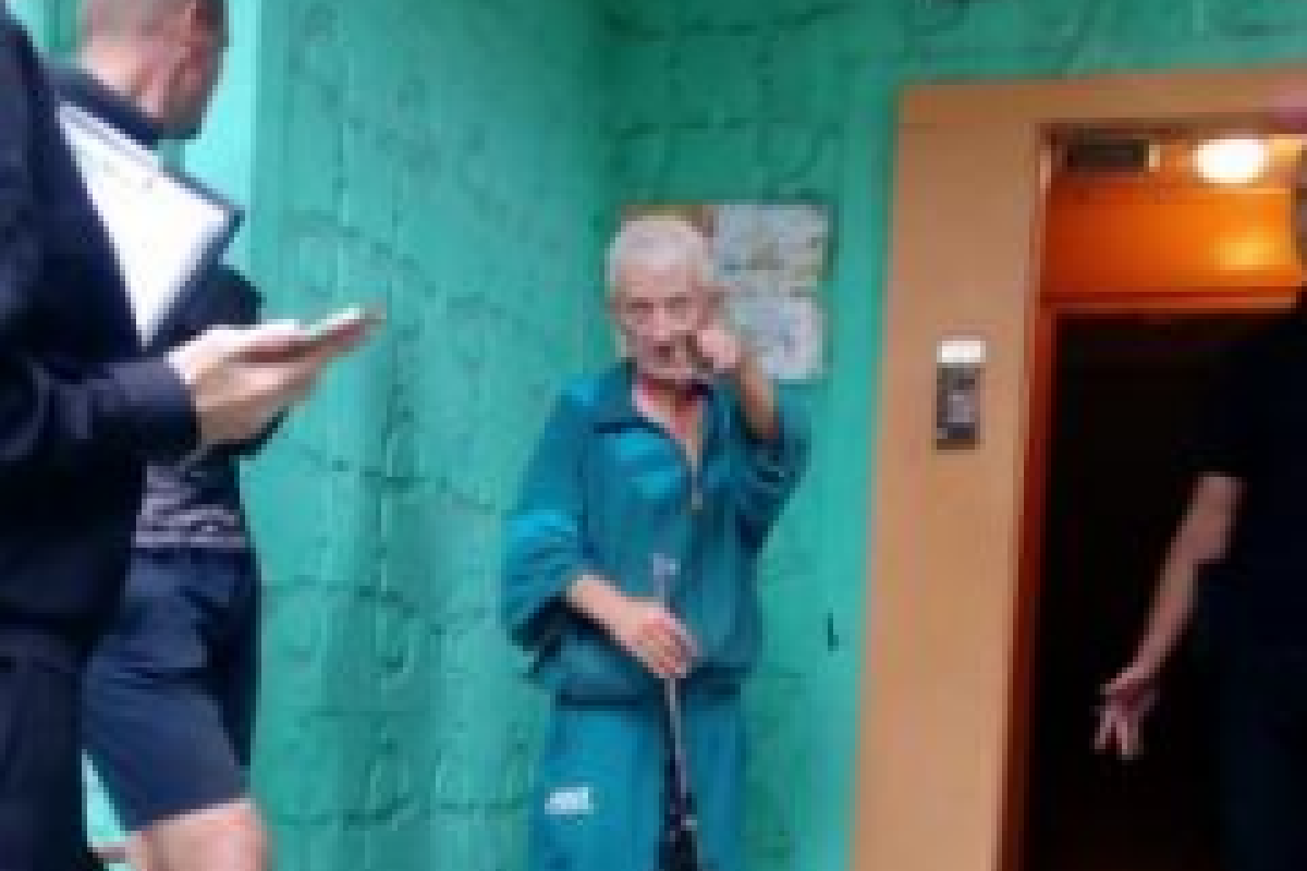 В Мариуполе пенсионер открыл огонь из ружья по школьникам В Мариуполе пенсионер открыл огонь из ружья по школьникам