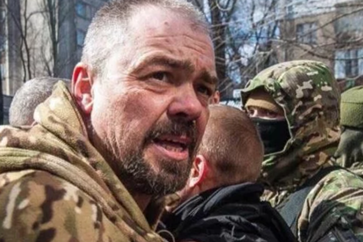 Подозреваемый бился головой о стену: Аброськин рассказал, как проходил суд по делу "Сармата" Подозреваемый бился головой о стену: Аброськин рассказал, как проходил суд по делу "Сармата"