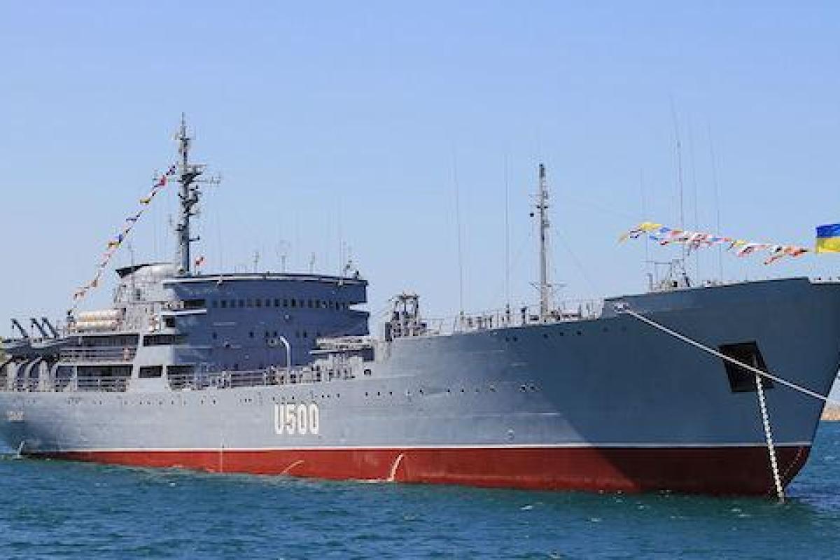 Россия истерит из-за украинских кораблей у берегов Крыма