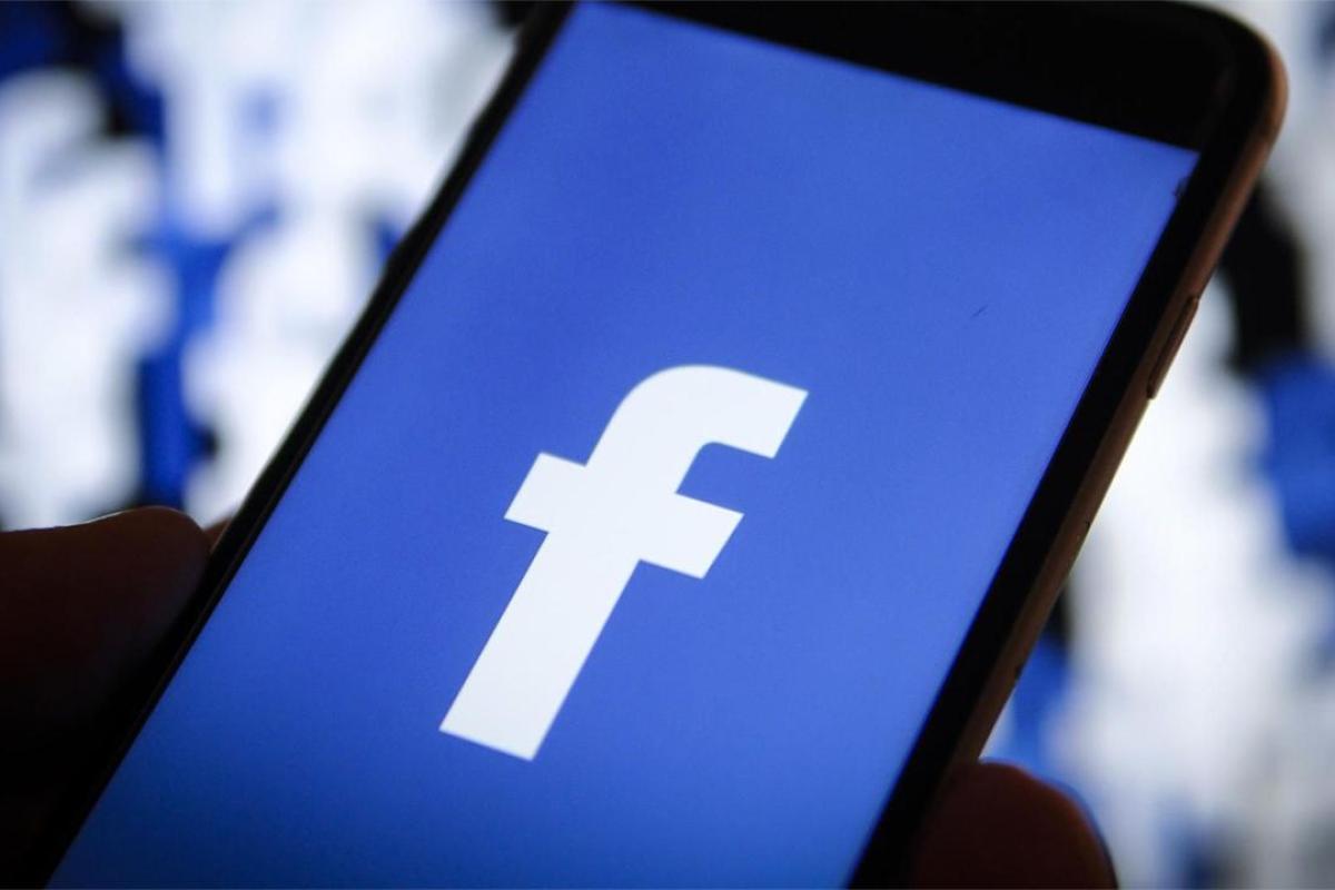 У Facebook проблемы: доходы упали, новых пользователей стало меньше