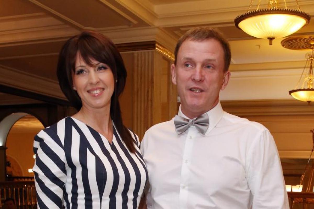 Звезды 90-х признались в том, что несколько лет борются с онкозаболеванием Звезды 90-х признались в том, что несколько лет борются с онкозаболеванием