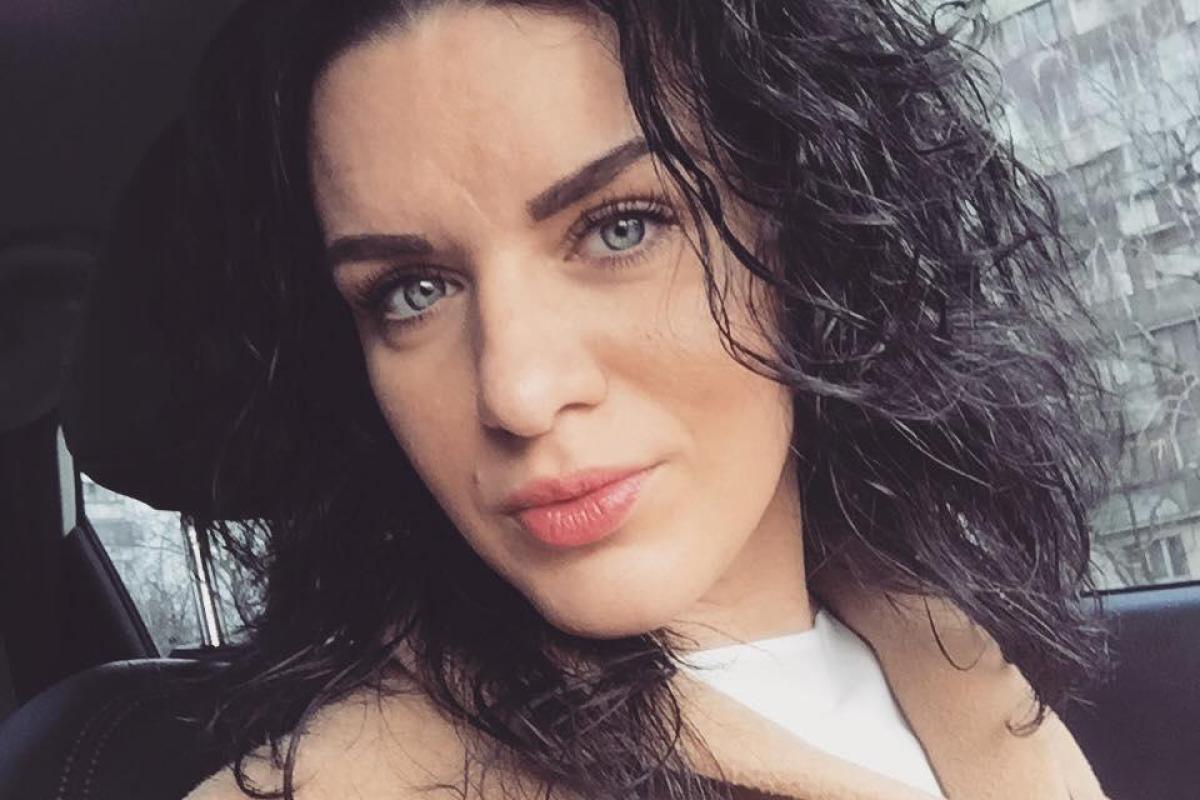 Неизвестные обстреляли квартиру пресс-секретаря Омеляна на 20-м этаже Неизвестные обстреляли квартиру пресс-секретаря Омеляна на 20-м этаже