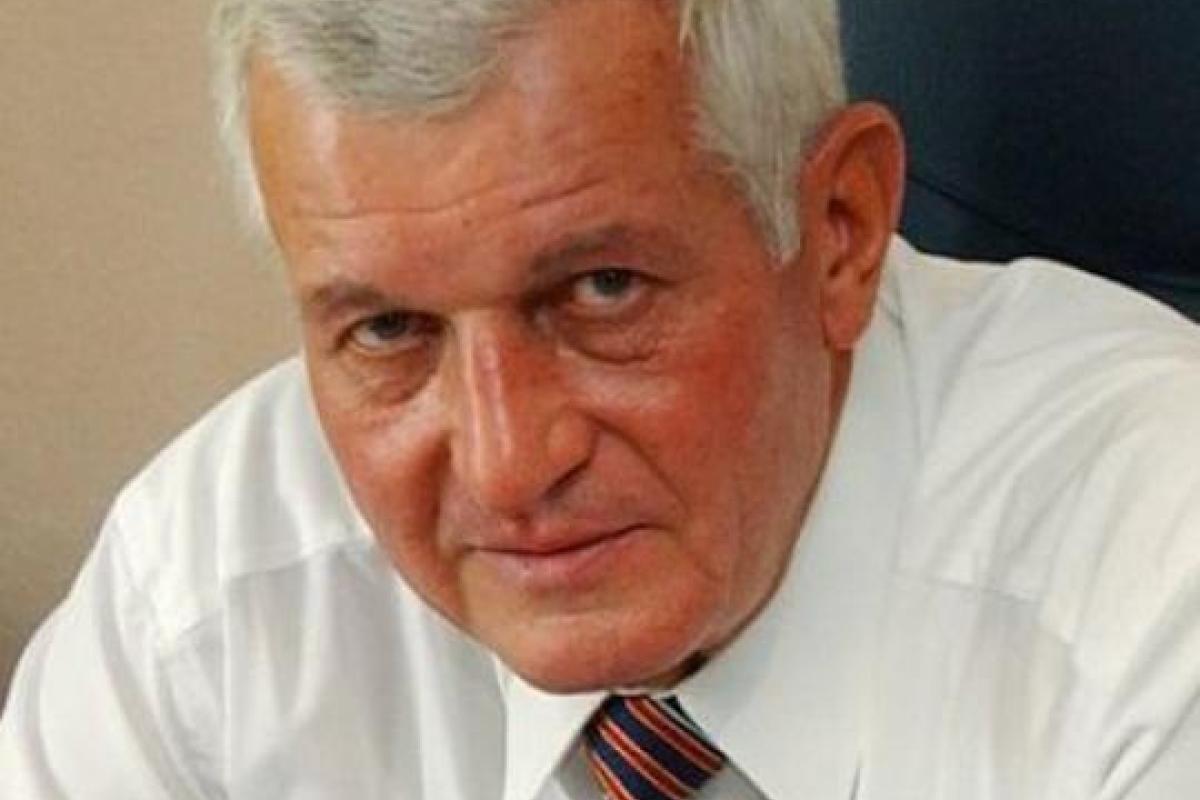 Ушел из жизни экс-министр обороны Украины