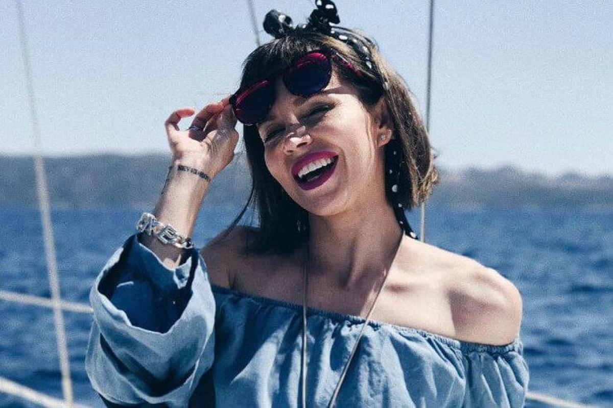 "На меня наехала машина": Беременная экс-ведущая "Орла и решки" попала в ДТП "На меня наехала машина": Беременная экс-ведущая "Орла и решки" попала в ДТП