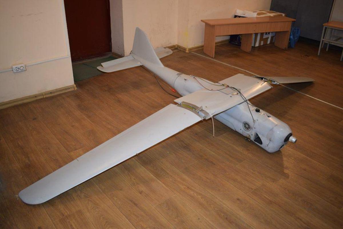 В районе Лисичанска экипаж вертолета Ми-24 выследил и сбил российский БПЛА "Орлан-10": фото В районе Лисичанска экипаж вертолета Ми-24 выследил и сбил российский БПЛА "Орлан-10": фото