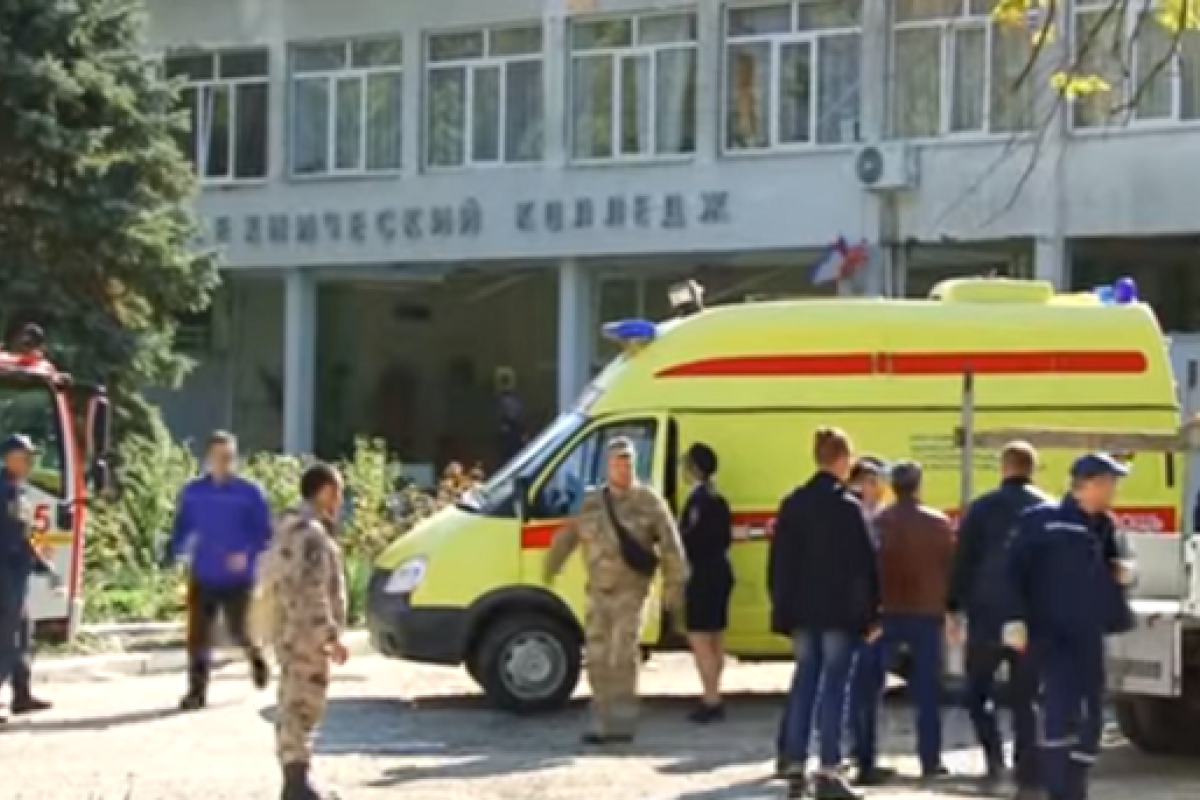 Количество жертв взрыва в Керчи возросло Количество жертв взрыва в Керчи возросло