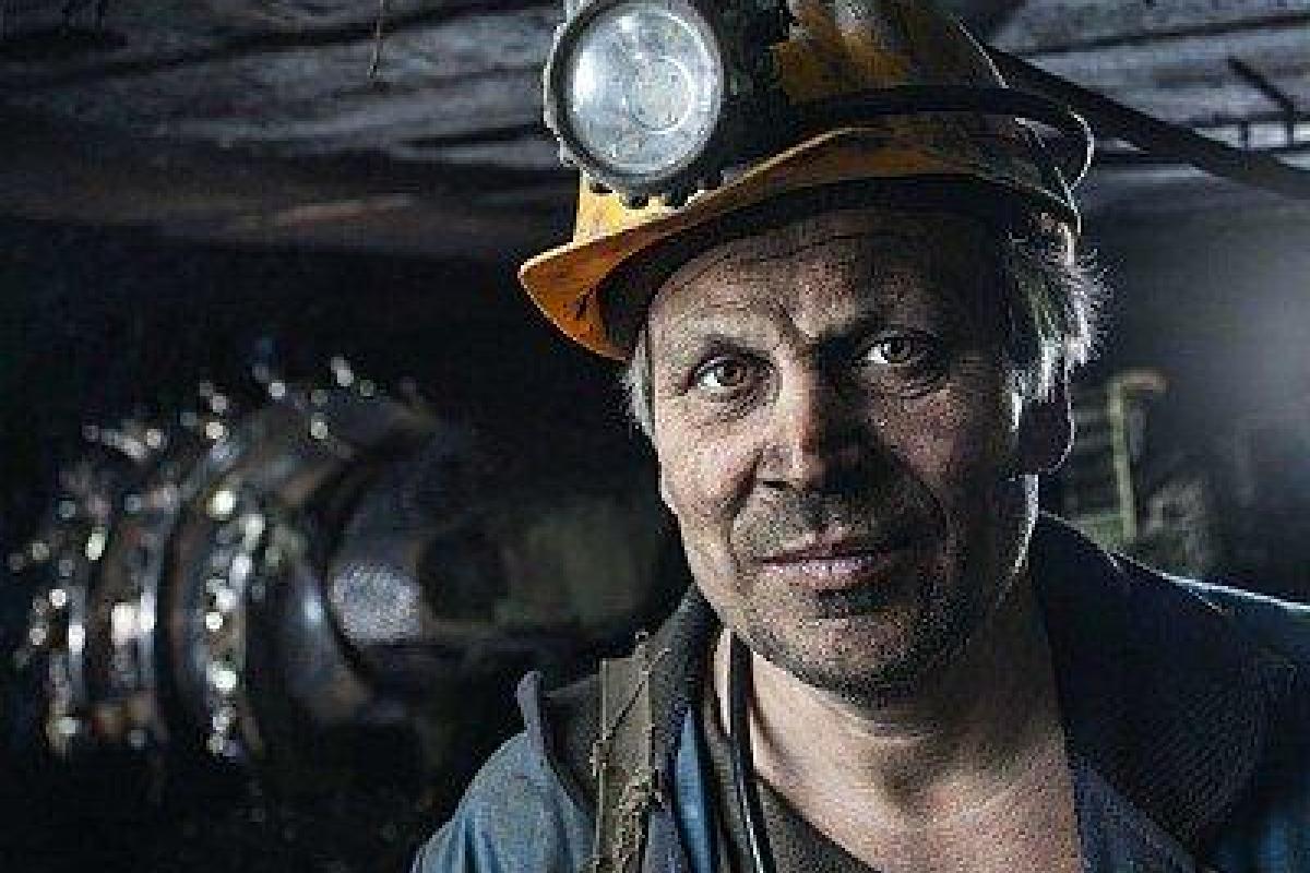 На ГП "Селидовуголь" и "Мирноградуголь" произошла смена руководства На ГП "Селидовуголь" и "Мирноградуголь" произошла смена руководства