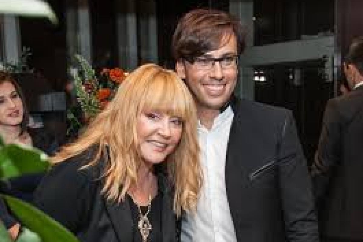 Галкина заподозрили в измене Пугачевой Галкина заподозрили в измене Пугачевой