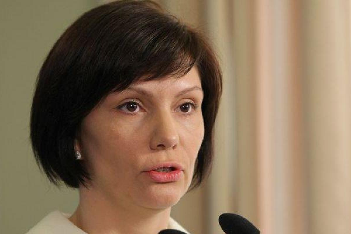 "Переплюнула по цинизму весь кремлевский пул": Скандальная Бондаренко высказалась о премии Сахарова Сенцову "Переплюнула по цинизму весь кремлевский пул": Скандальная Бондаренко высказалась о премии Сахарова Сенцову