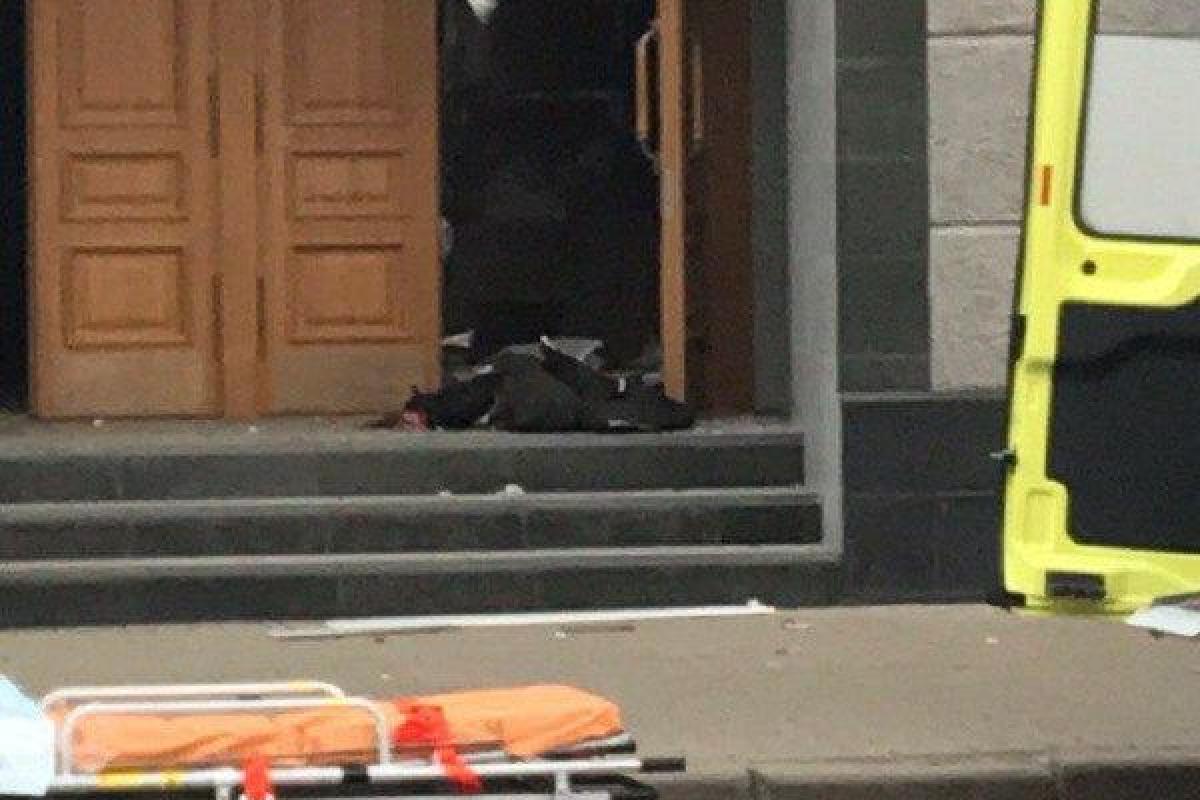 Стало известно имя и мотив террориста, взорвавшего здание ФСБ в Архангельске Стало известно имя и мотив террориста, взорвавшего здание ФСБ в Архангельске