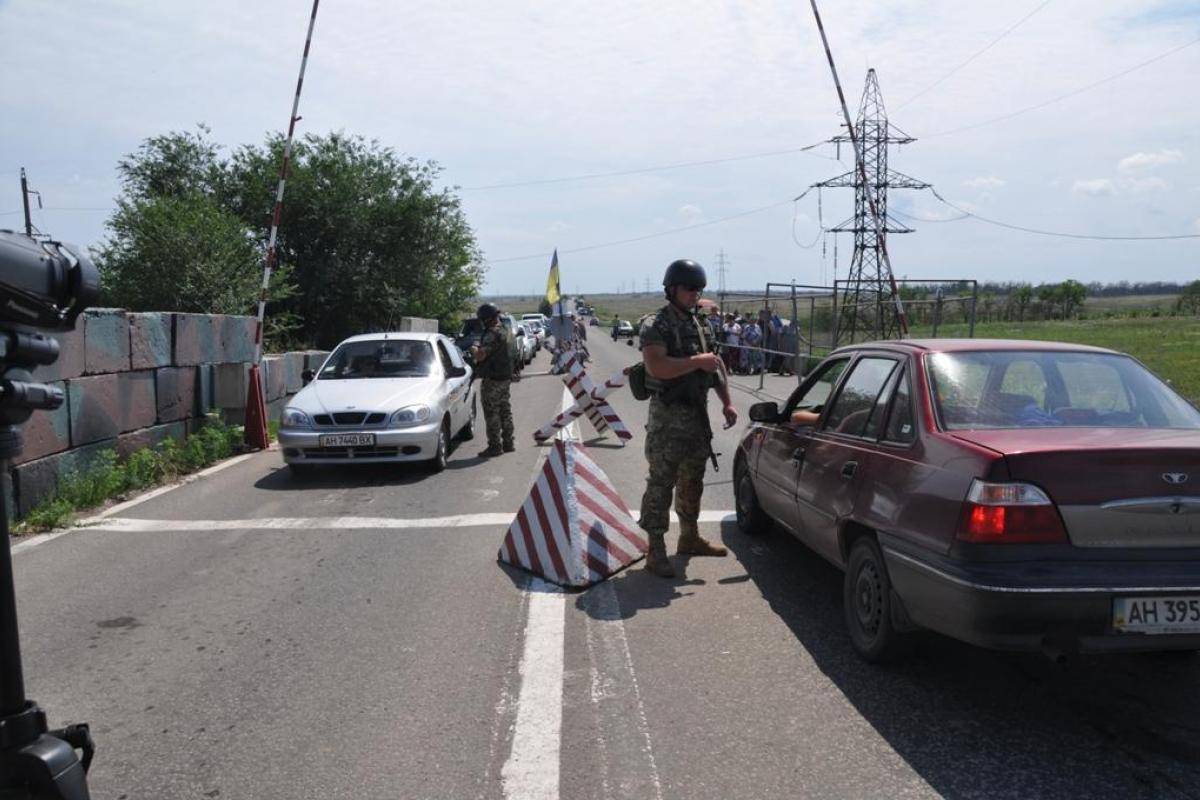 Ситуация на КПВВ в зоне ООС: В Госпогранслужбе рассказали подробности Ситуация на КПВВ в зоне ООС: В Госпогранслужбе рассказали подробности