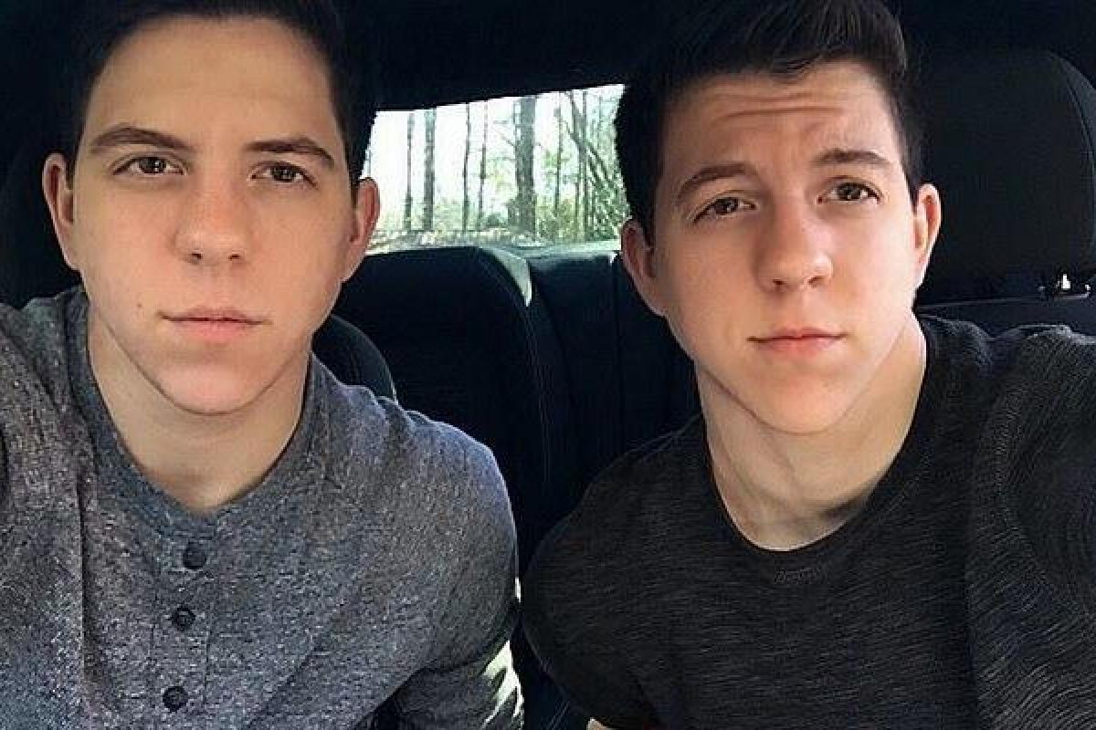 В США сестры-близнецы стали братьями-близнецами