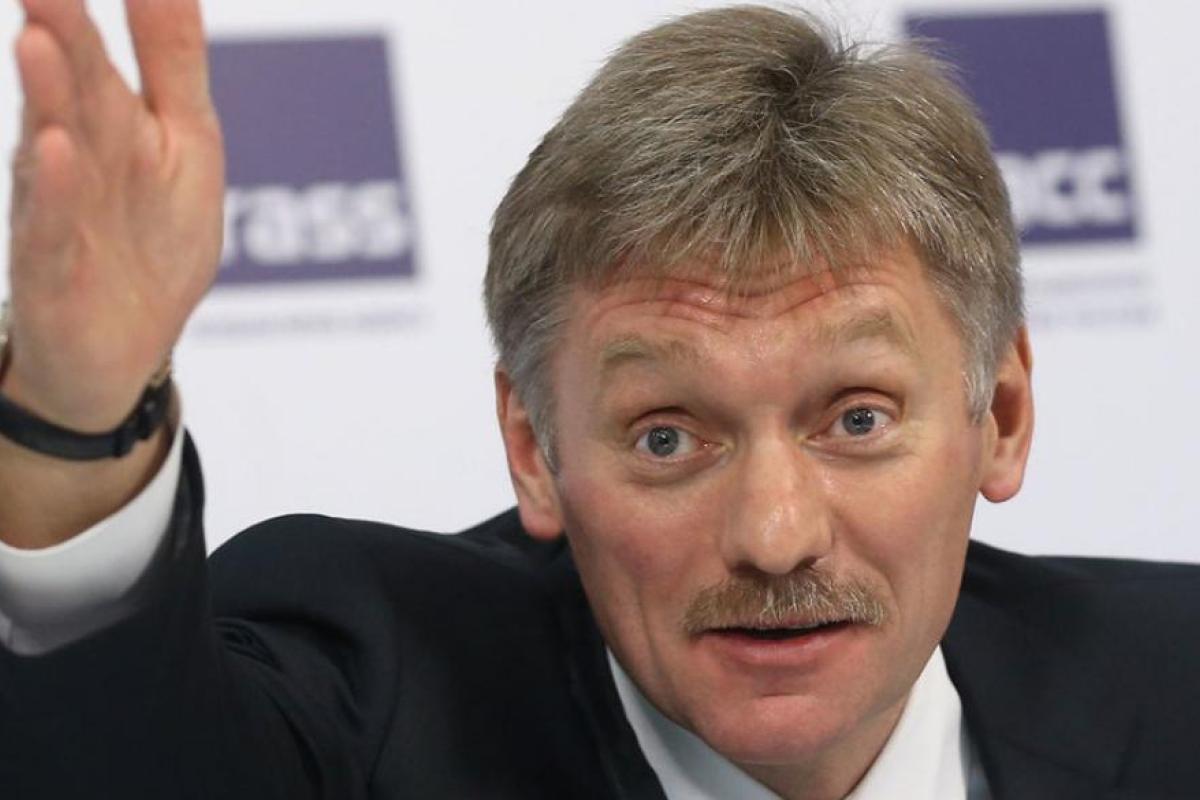 В Кремле жестко раскритиковали приказ Порошенко по Донбассу В Кремле жестко раскритиковали приказ Порошенко по Донбассу
