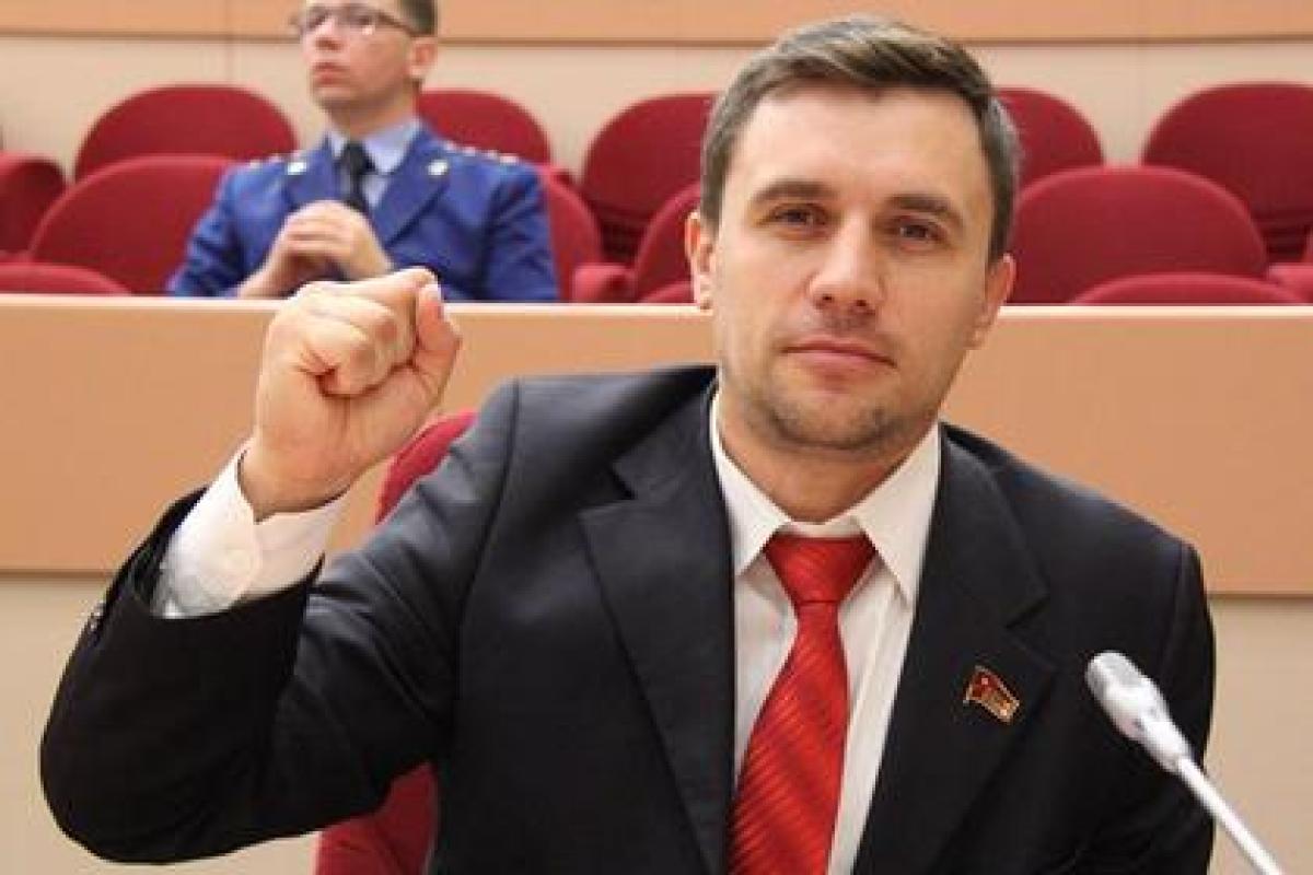 "Министерская диета": Саратовский депутат решил прожить на 3,5 тысячи в месяц "Министерская диета": Саратовский депутат решил прожить на 3,5 тысячи в месяц