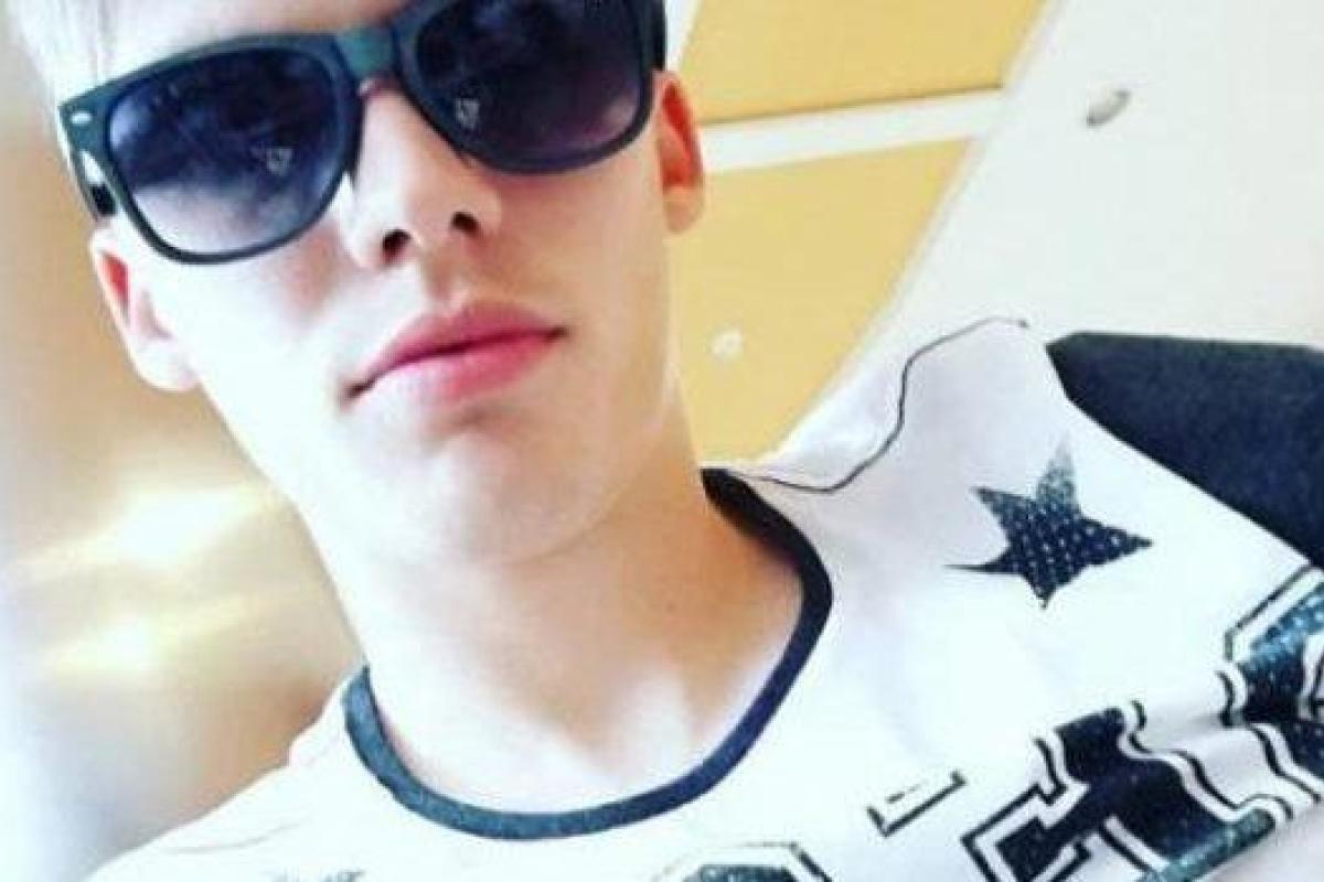 "Увлекался боксом и фильмами о насилии": появились новые данные о керченском стрелке "Увлекался боксом и фильмами о насилии": появились новые данные о керченском стрелке