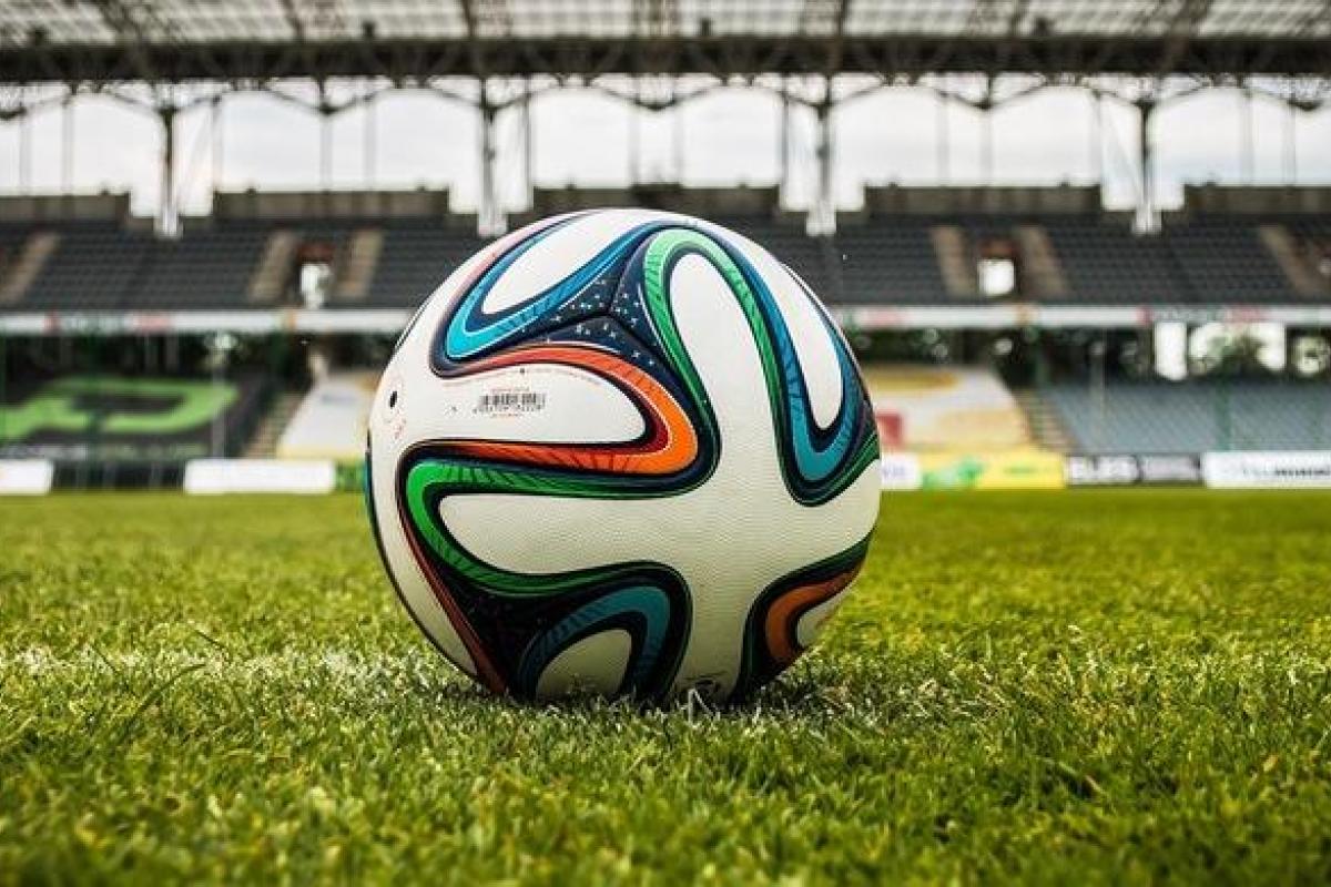 ФИФА рассматривает возможность изменения правил футбола