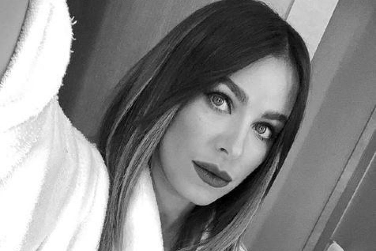 "Похожа на папу": Ани Лорак показала новое фото с дочерью "Похожа на папу": Ани Лорак показала новое фото с дочерью