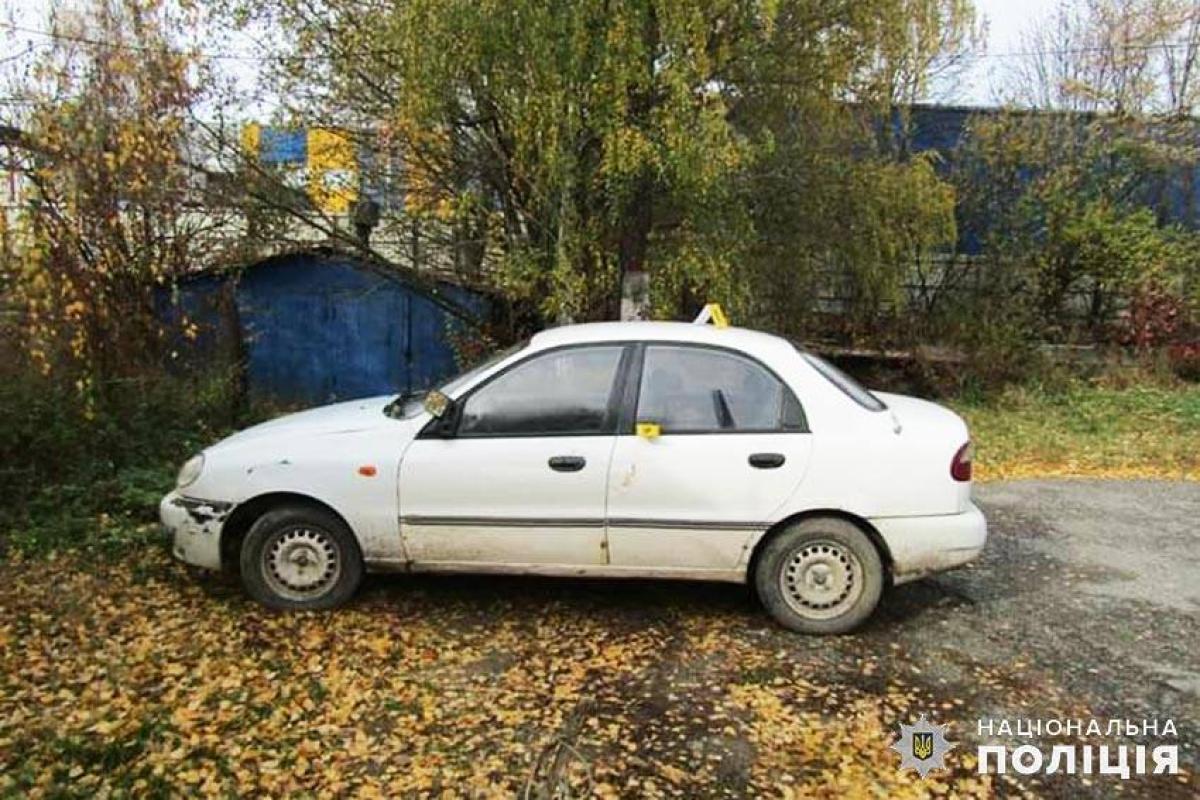 В Хмельницкой области конфликт между мужчинами обернулся похищением авто и стрельбой В Хмельницкой области конфликт между мужчинами обернулся похищением авто и стрельбой