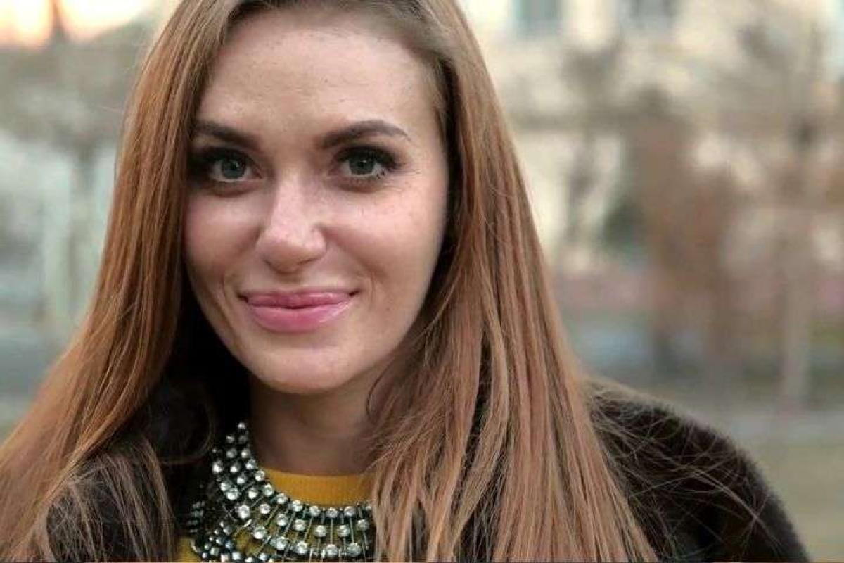 Слава из "НеАнгелов" показала еще одно фото до пластики Слава из "НеАнгелов" показала еще одно фото до пластики