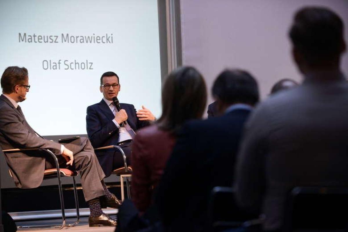 "Неудачное высказывание": Песков ответил польскому министру относительно "Северного потока-2" "Неудачное высказывание": Песков ответил польскому министру относительно "Северного потока-2"