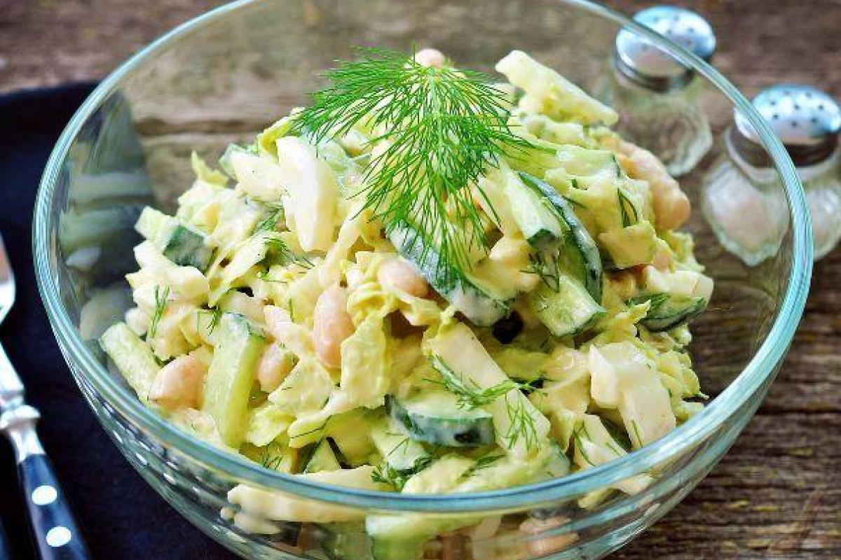 Салат из пекинской капустой с фасолью Салат из пекинской капустой с фасолью