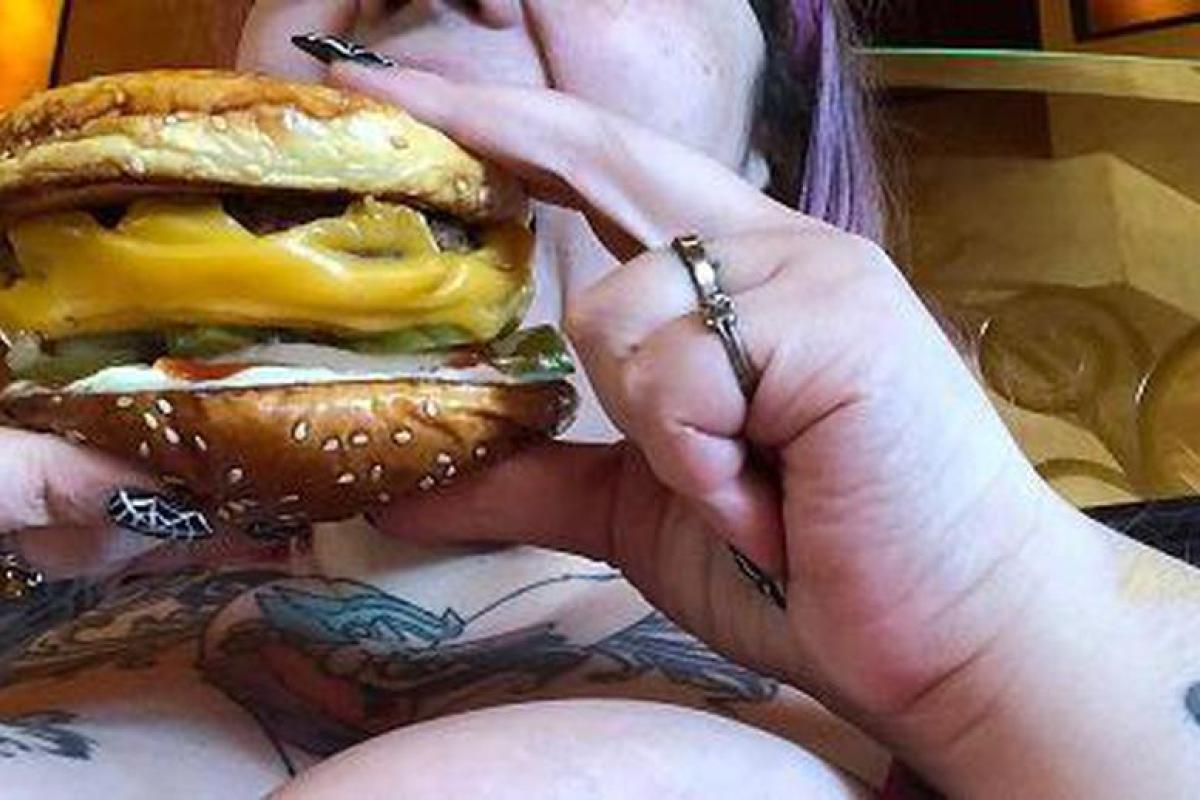 Умирающая модель plus-size хочет попасть в Книгу рекордов Гиннеса