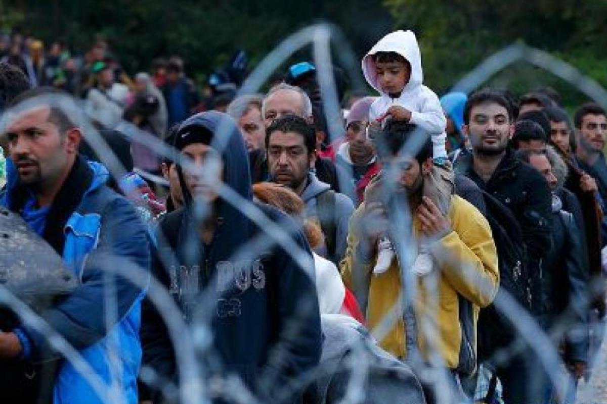 На границе с Мексикой мигранты объявили голодовку