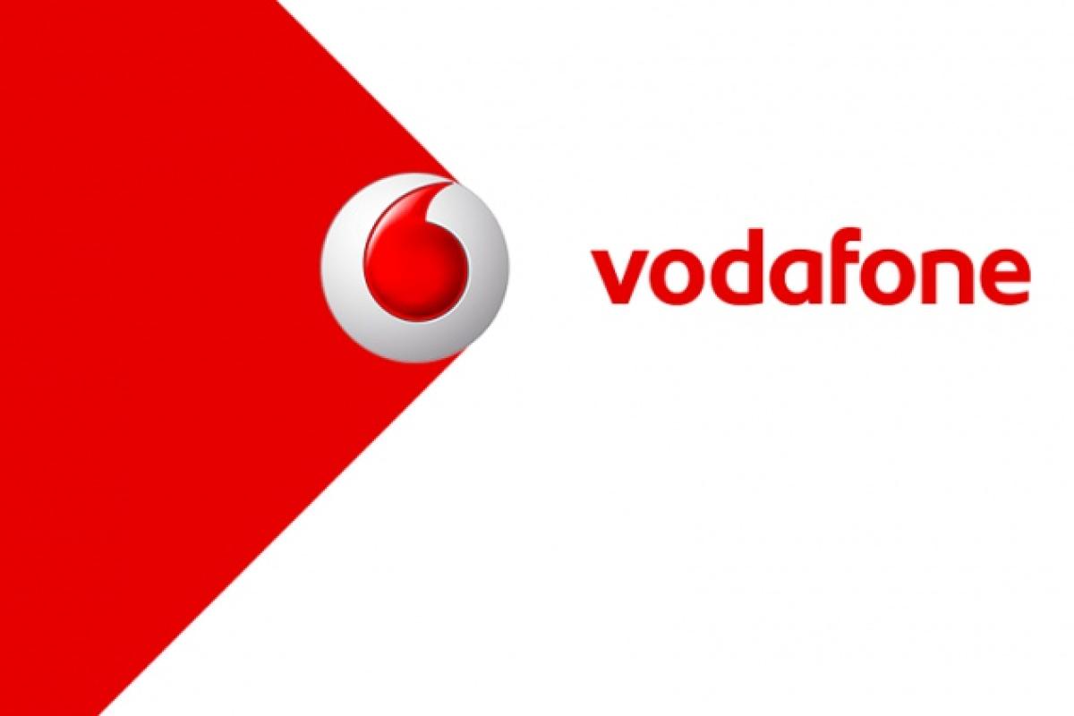 В "ДНР" после "выборов" заработал украинский оператор связи Vodafone В "ДНР" после "выборов" заработал украинский оператор связи Vodafone