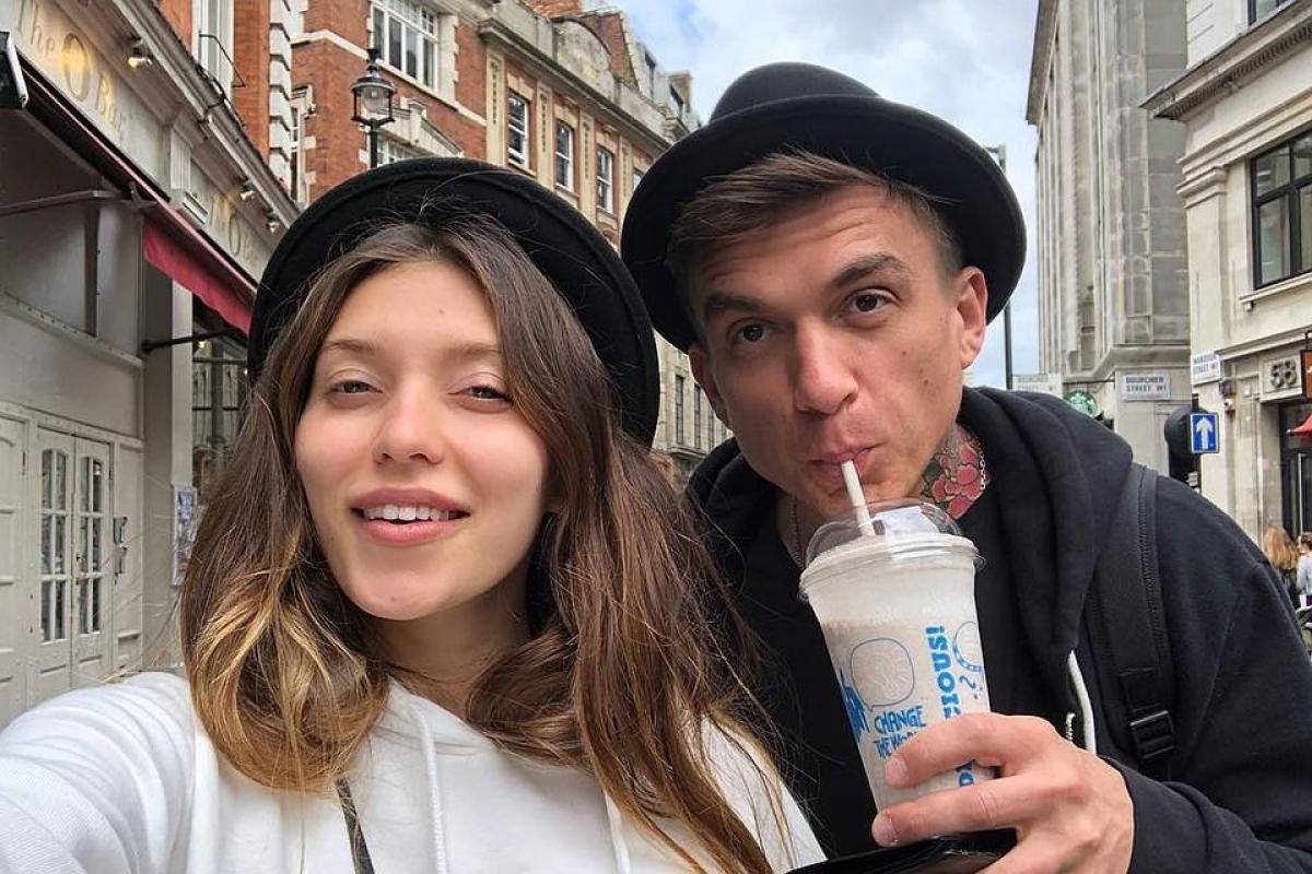 Будущие родители Тодоренко и Топалов стали "парой года"