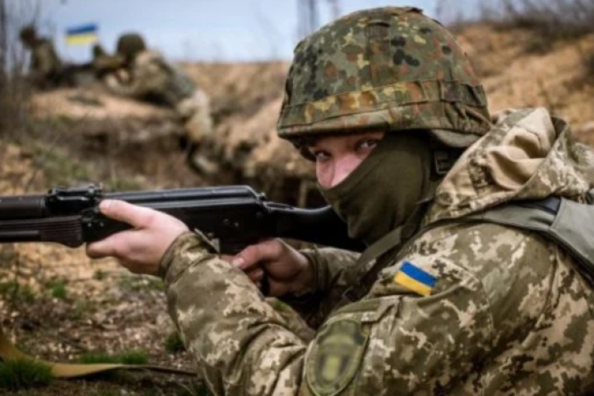 Сутки на Донбассе: боевики 8 раз обстреливали позиции ВСУ