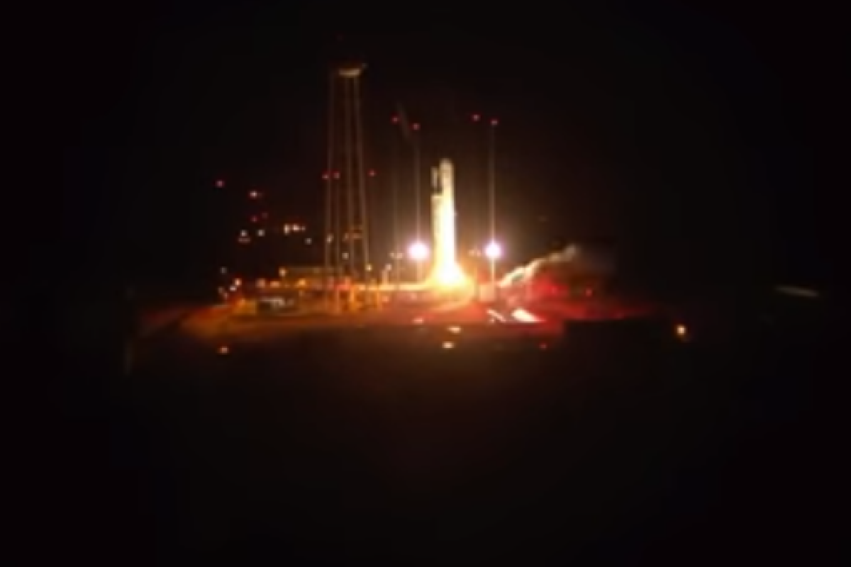 В США состоялся запуск ракеты Antares с грузом для МКС