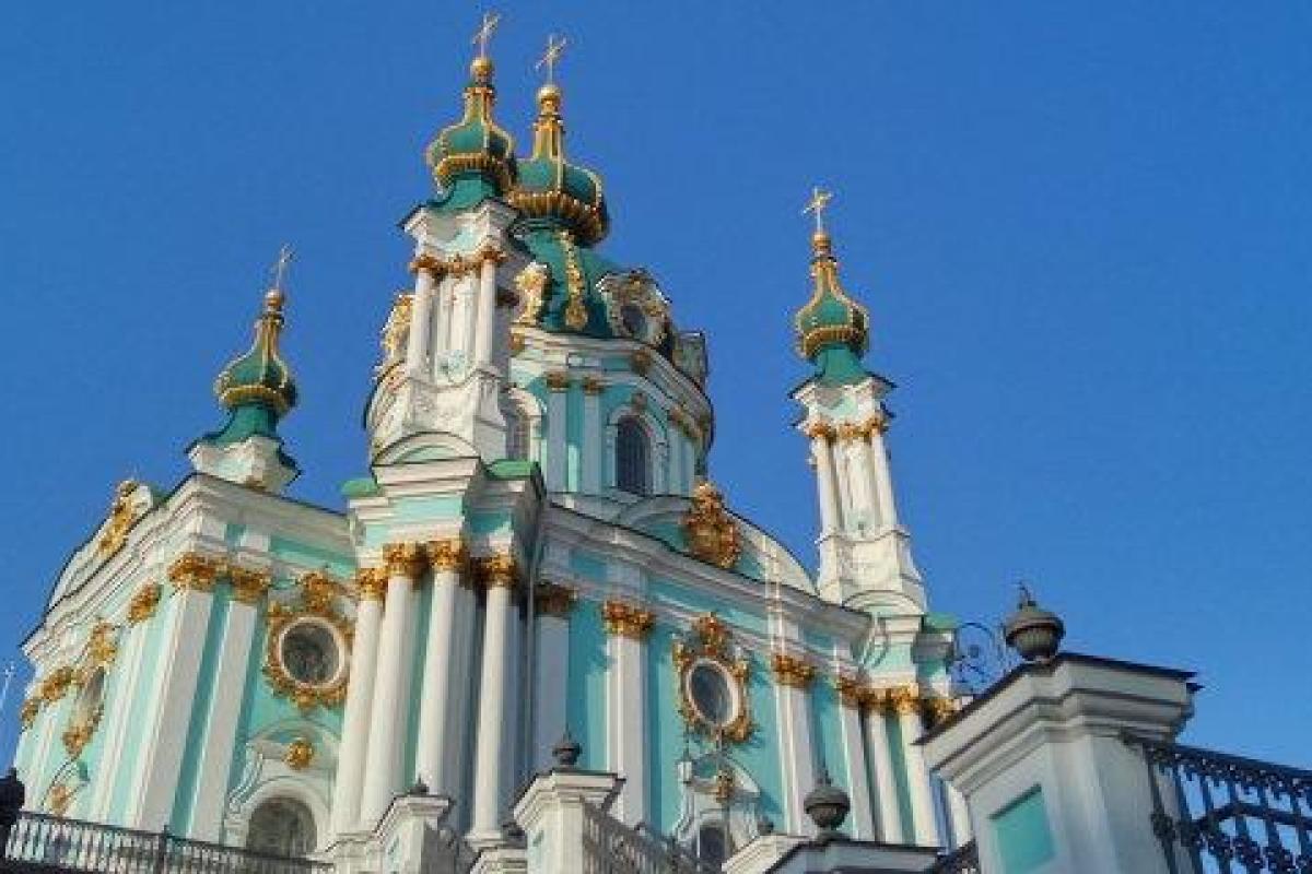 Президент Порошенко подписал закон о передаче Андреевской церкви Вселенскому патриархату Президент Порошенко подписал закон о передаче Андреевской церкви Вселенскому патриархату