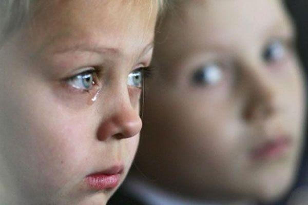 "Такого ужаса полицейские еще не видели": На Одесчине у 26-летней горе-матери забрали троих голодных детей "Такого ужаса полицейские еще не видели": На Одесчине у 26-летней горе-матери забрали троих голодных детей