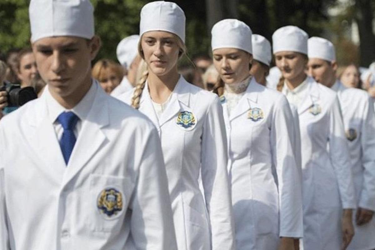 В МОЗ объяснили, как будут в 2019 году зачисляться в интернатуру студенты-медики, которые учились на бюджете