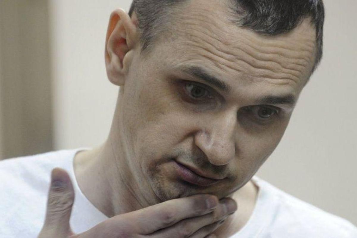 Адвокат: Медики выявили у Сенцова органическое поражение сердца, печени и почек Адвокат: Медики выявили у Сенцова органическое поражение сердца, печени и почек