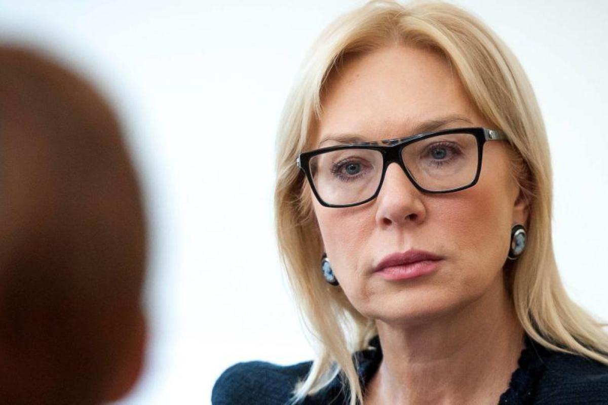 Денисова: Украинским морякам будет выделено по 100 тысяч гривен на оплату услуг адвокатов Денисова: Украинским морякам будет выделено по 100 тысяч гривен на оплату услуг адвокатов