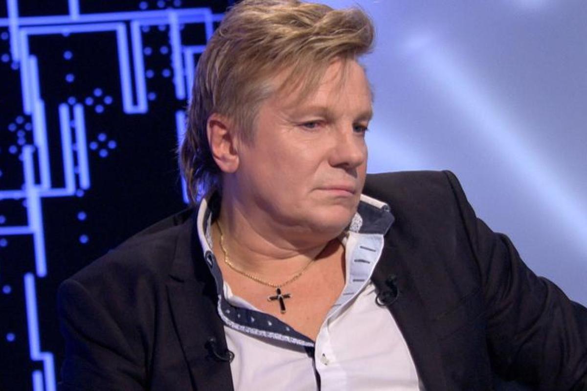 Российскую звезду 90-х не пустили в Украину из-за "отсутствия денежных средств" Российскую звезду 90-х не пустили в Украину из-за "отсутствия денежных средств"