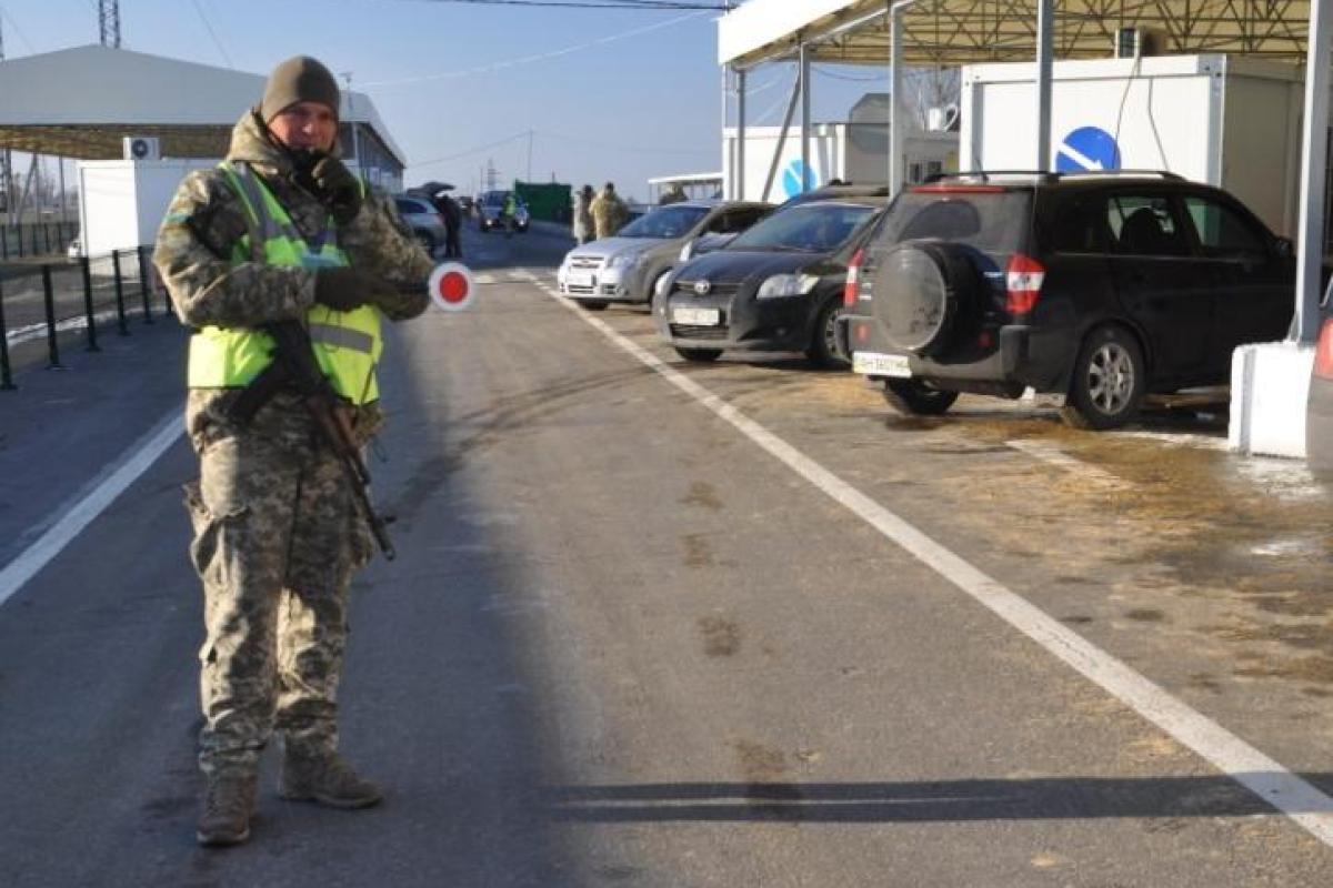 Госпогранслужба: Все КПВВ работают в штатном режиме