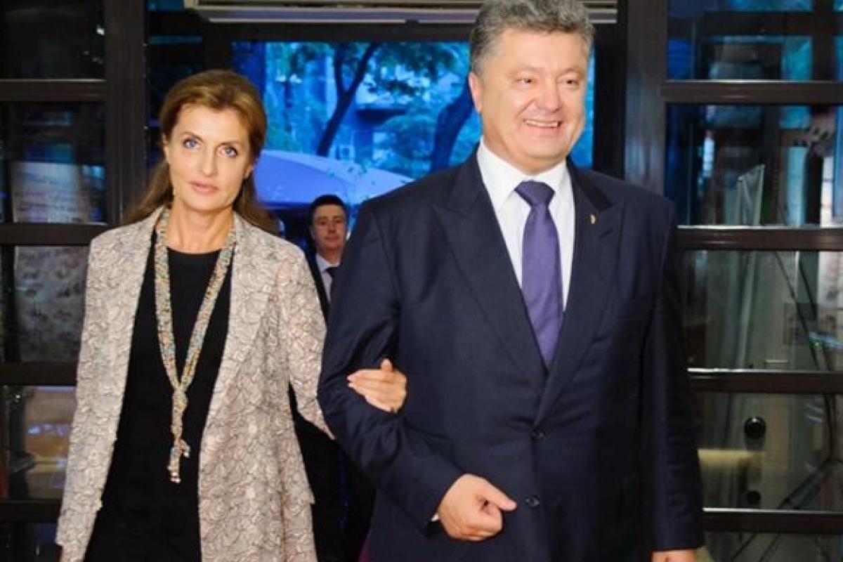 Порошенко и его супругу Марину заметили в одном из самых дорогих ресторанов Киева: кадры Порошенко и его супругу Марину заметили в одном из самых дорогих ресторанов Киева: кадры