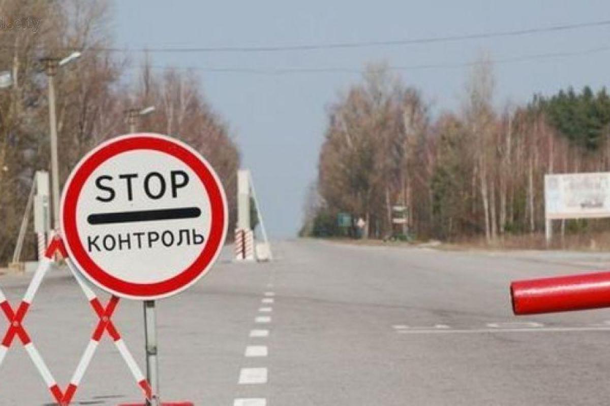 В "ЛНР" отреагировали на введение военного положения в Украине В "ЛНР" отреагировали на введение военного положения в Украине